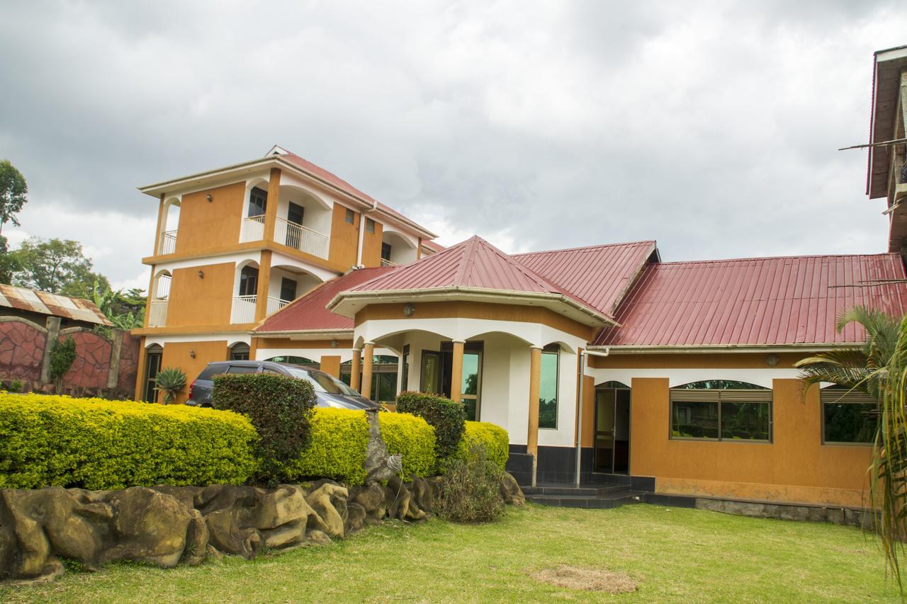 Rays Hotel Mbarara Экстерьер фото