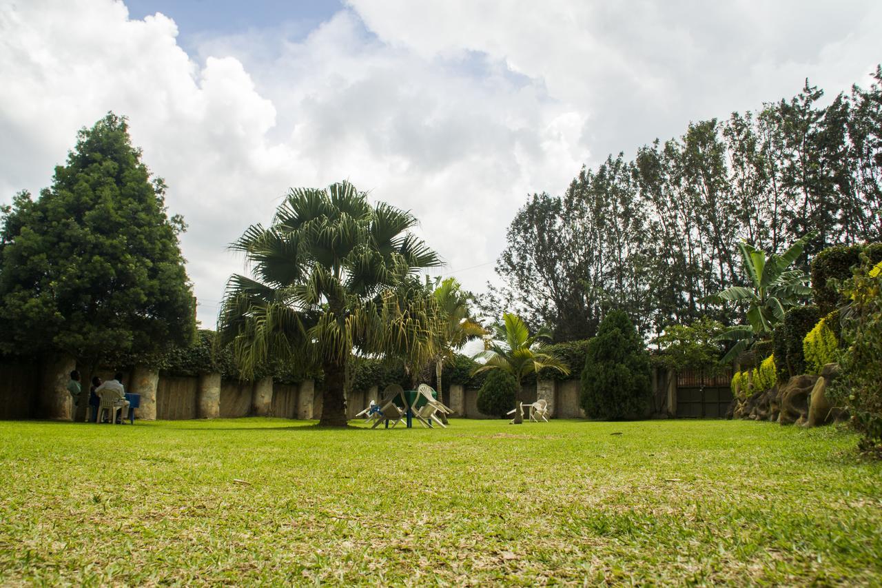 Rays Hotel Mbarara Экстерьер фото